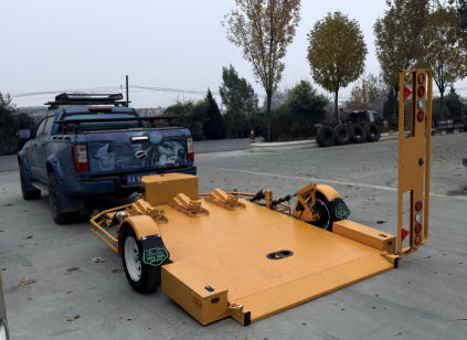 Повеќенаменска комунална приколка Model 170